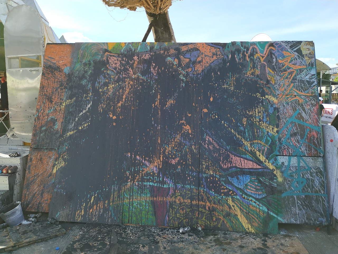 文刀绘——行为创作《眾生—重生》（图ZMTY0NDUwMzg4） - 新锐潮流插画 - 站酷设计师文刀绘公共艺术原创素材 - 站酷ZCOOL