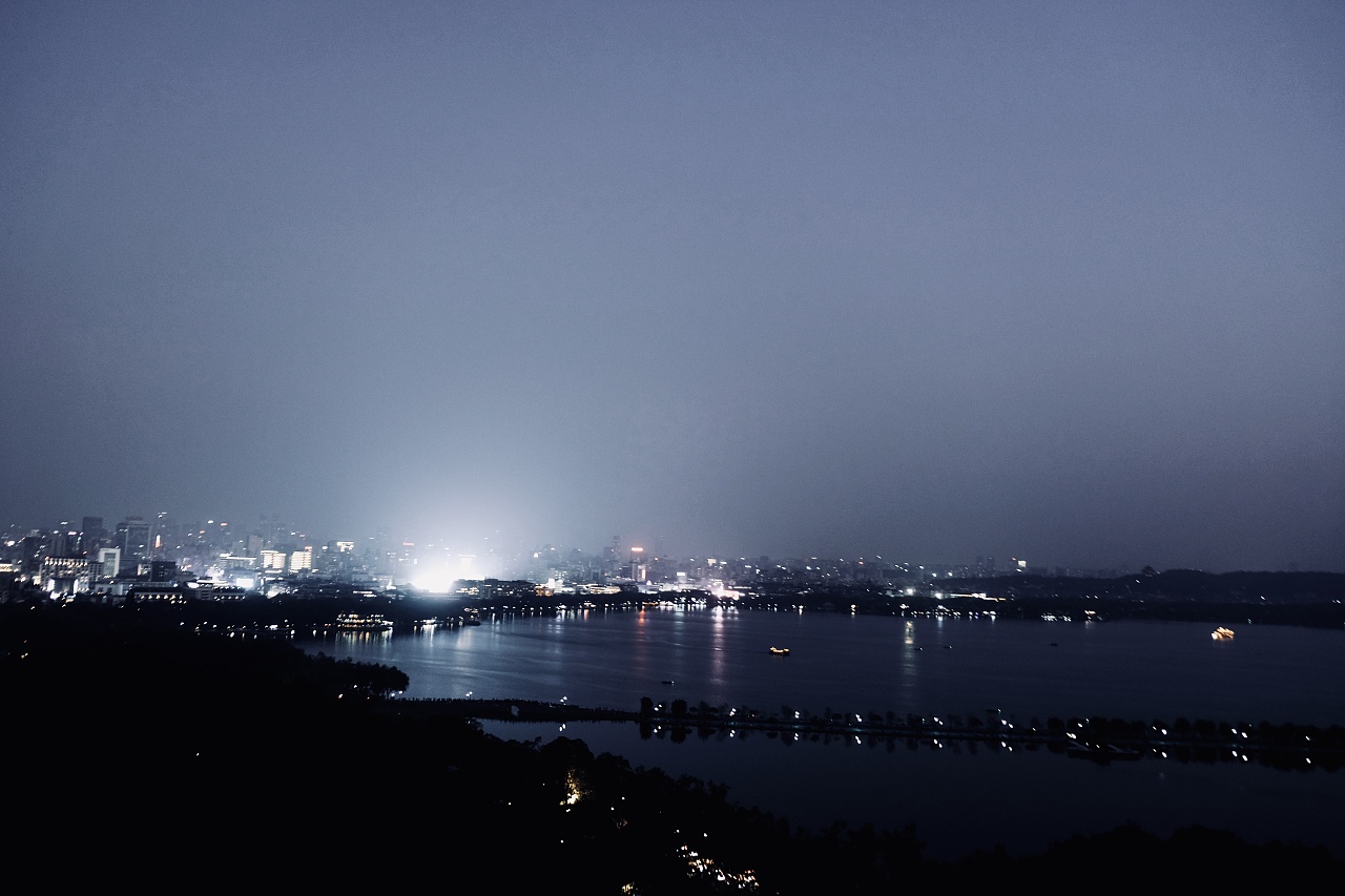 杭州宝石山夜景