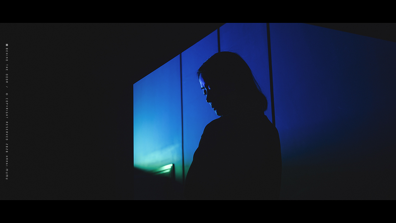 Liquid visual.液态视觉/vol.01 在门后