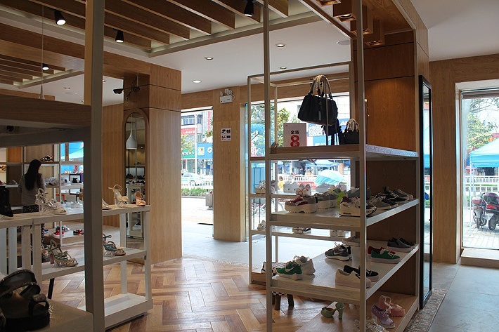 安徽红缔设计-首信鞋业