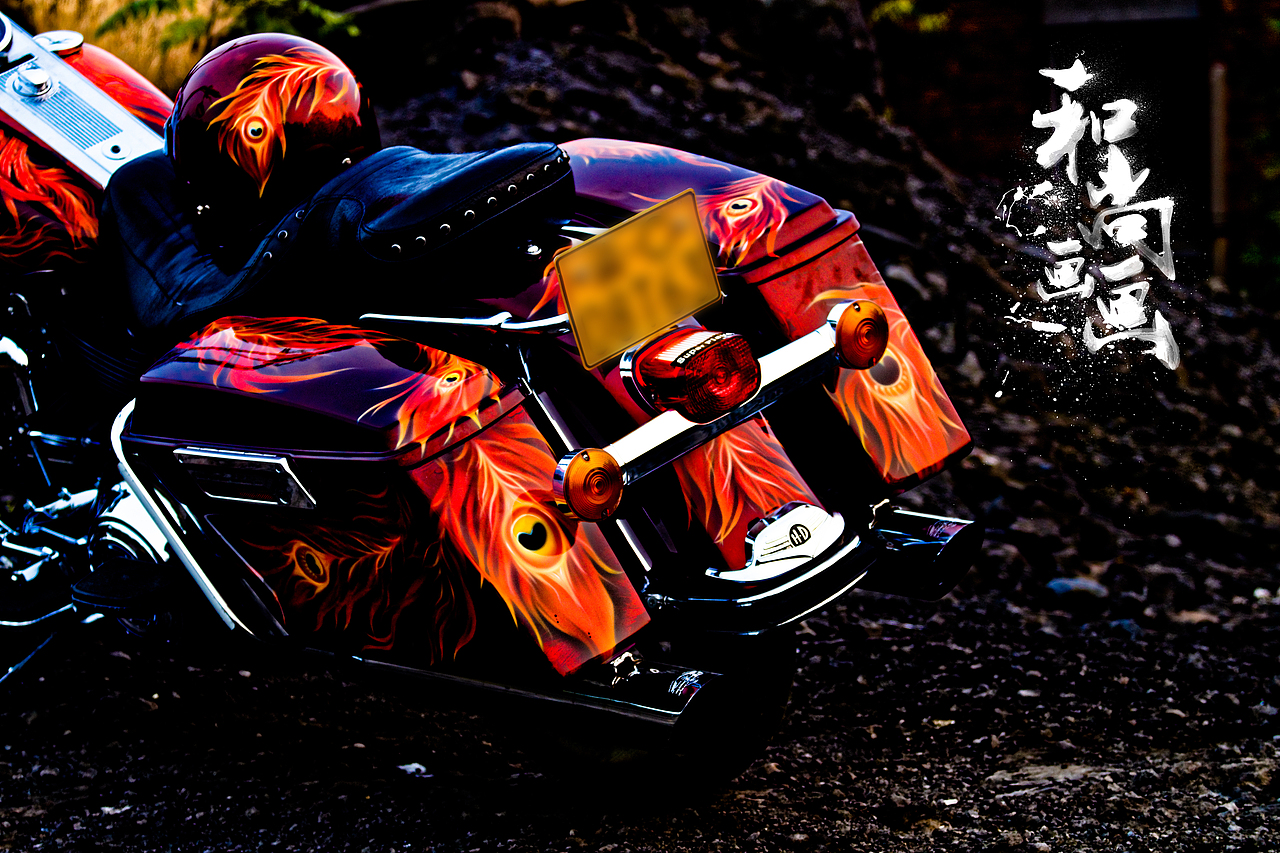 自己画了一辆哈雷摩托车艺术涂装