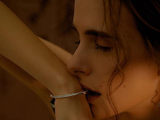 午后的阳光 饰品拍摄 商业摄影 时尚穿搭 高级感