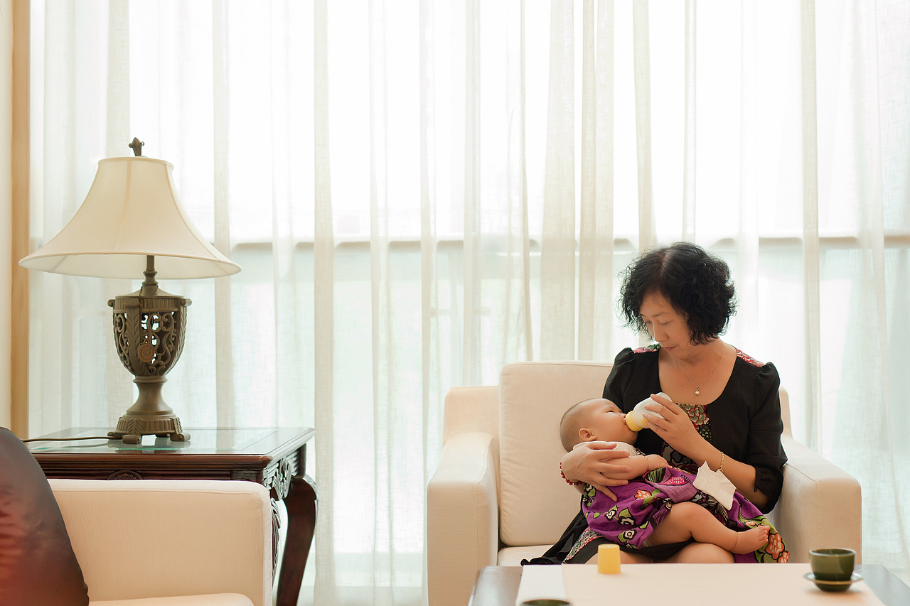 {李拓石}百日宴