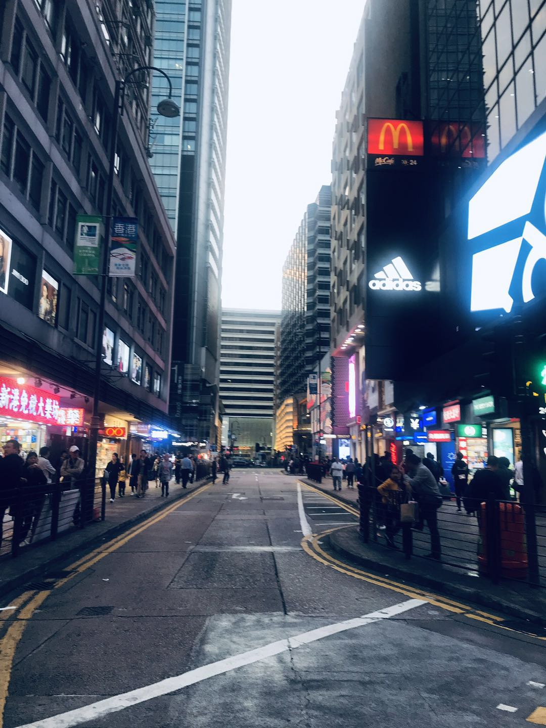 浠雅的个人主页（背景预览） - 主页背景设置 - 站酷设计师浠雅原创素材 - 站酷ZCOOL