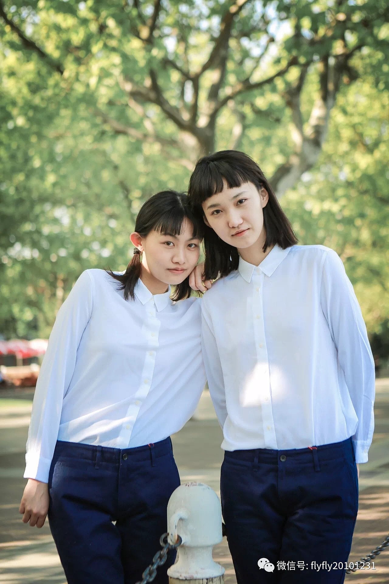 白衬衫蓝裤子的年代