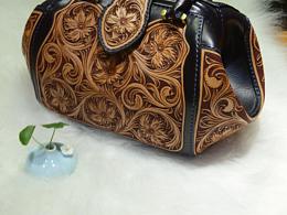 满雕唐草手挎包