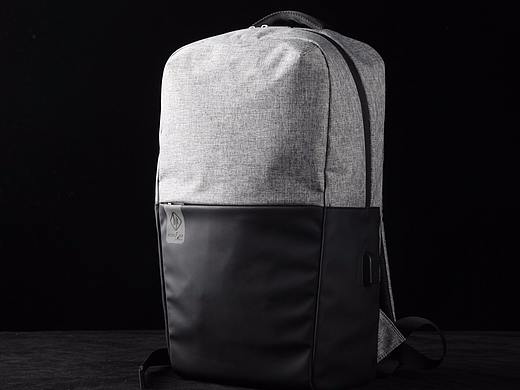 乐道视觉商务休闲HK牧之逸尼格尔男包产品拍摄