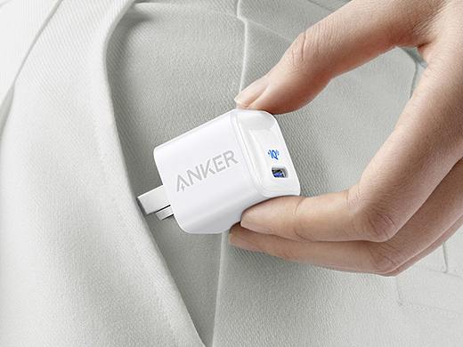 【产品渲染-Anker PD20W安芯充】
