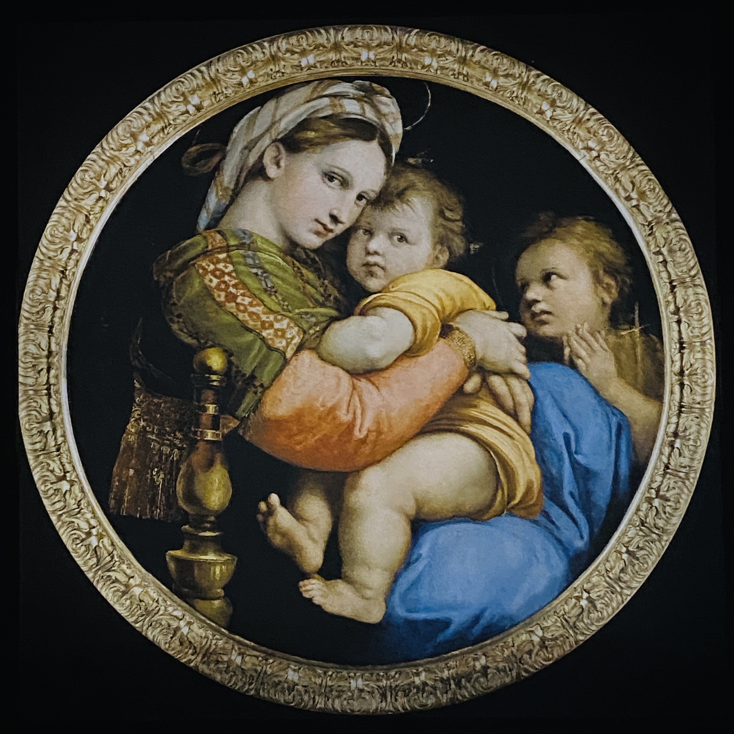 拉斐尔最成功的圣母像作品_《西斯廷圣母》高清大图欣赏-露西学画画