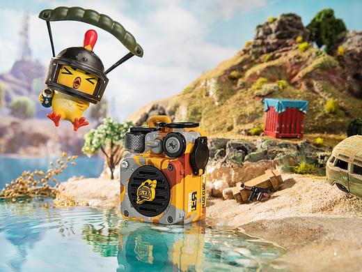 「猫王音响x和平精英」联名潮玩