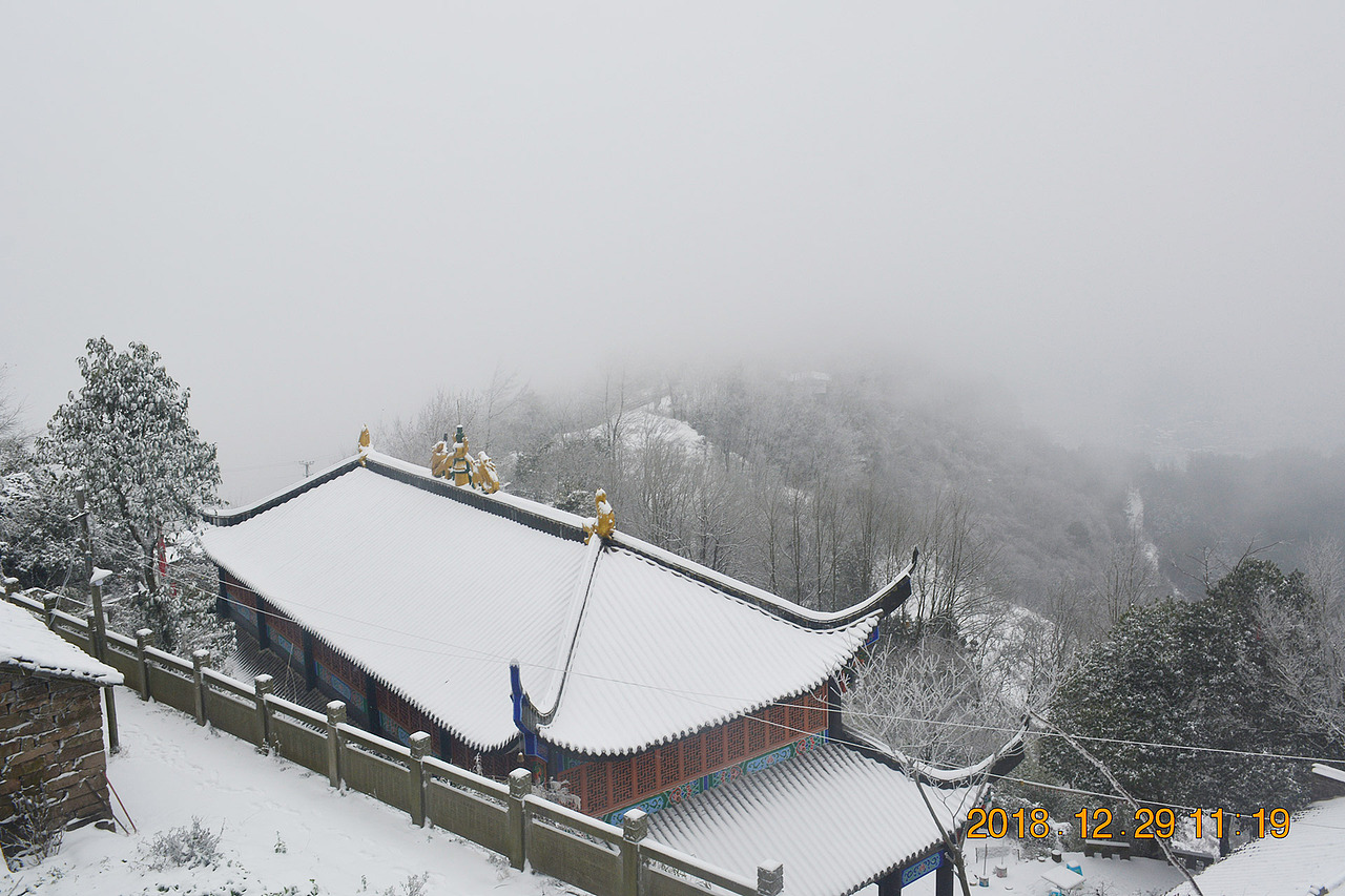 宣汉县双河镇香炉山