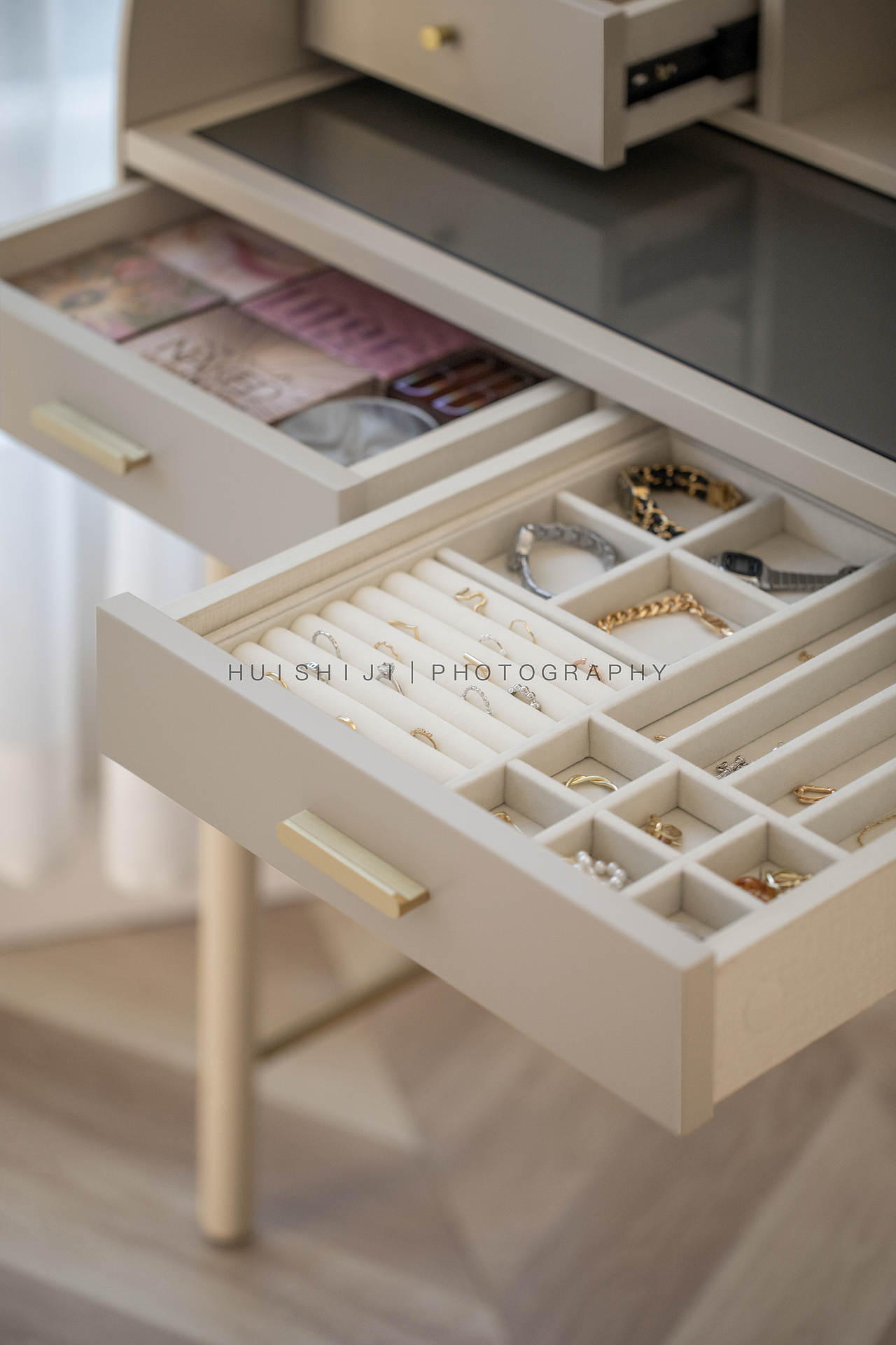 静物摄影｜#生野安室·原创家具# 雲 朵 ☁️（图ZMjc3MjYyNzY0） - 产品摄影 - 站酷设计师绘食集原创素材 - 站酷ZCOOL