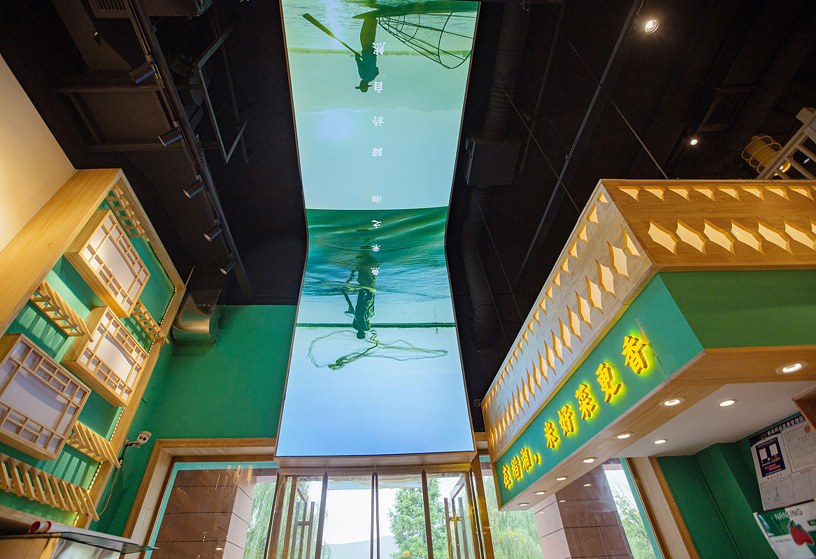 稻湘果果|品牌整案|实景店