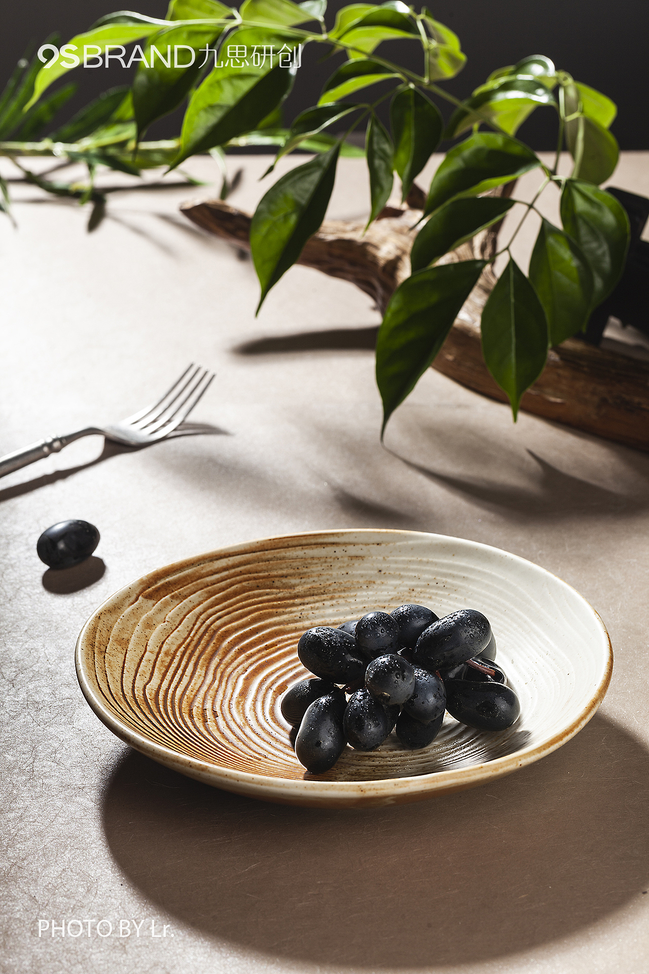 餐具「简朴、光影」（图ZMjQ2OTM3MTQw） - 产品摄影 - 站酷设计师希自Lr原创素材 - 站酷ZCOOL
