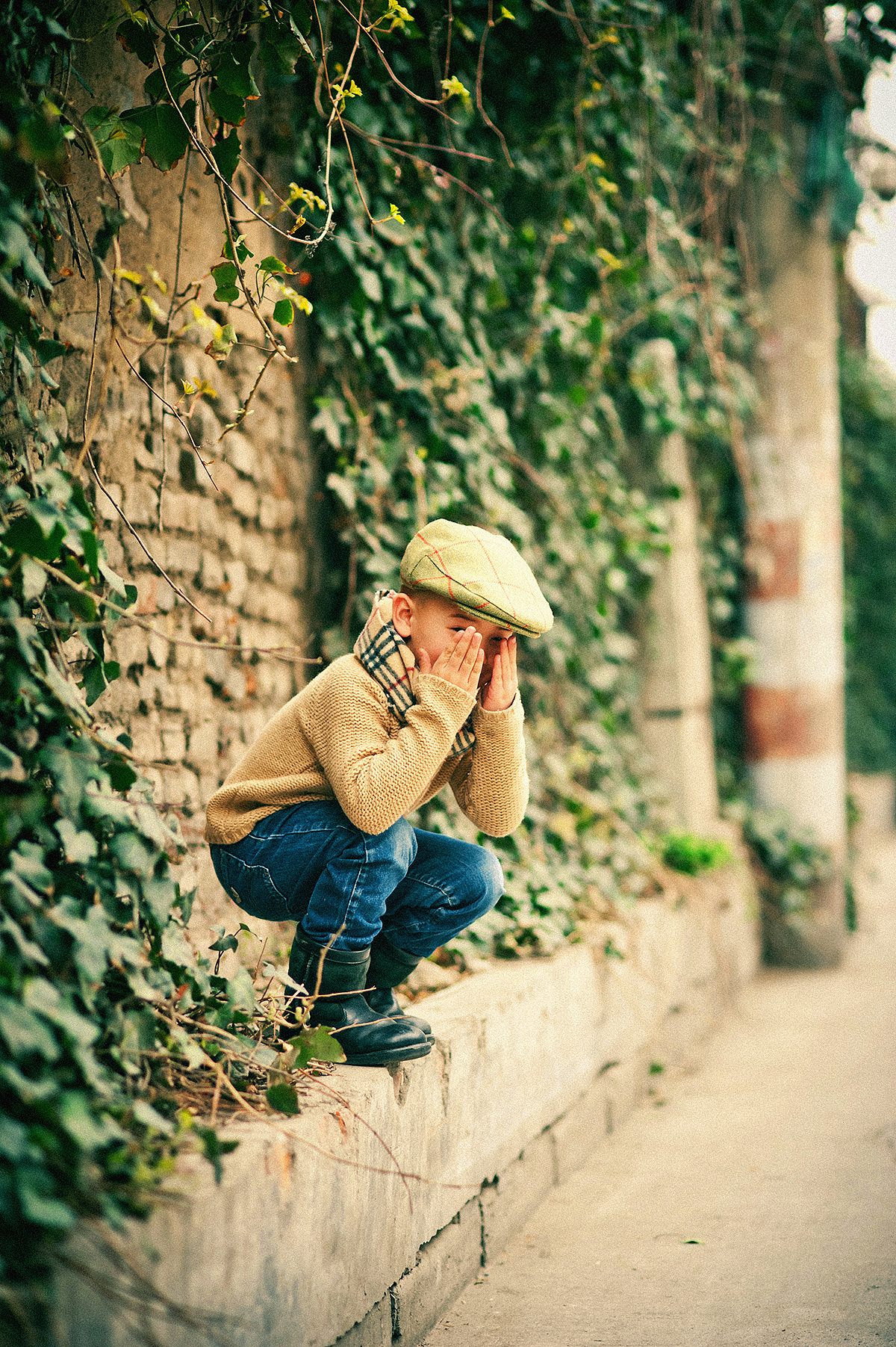 无忧无虑的小孩