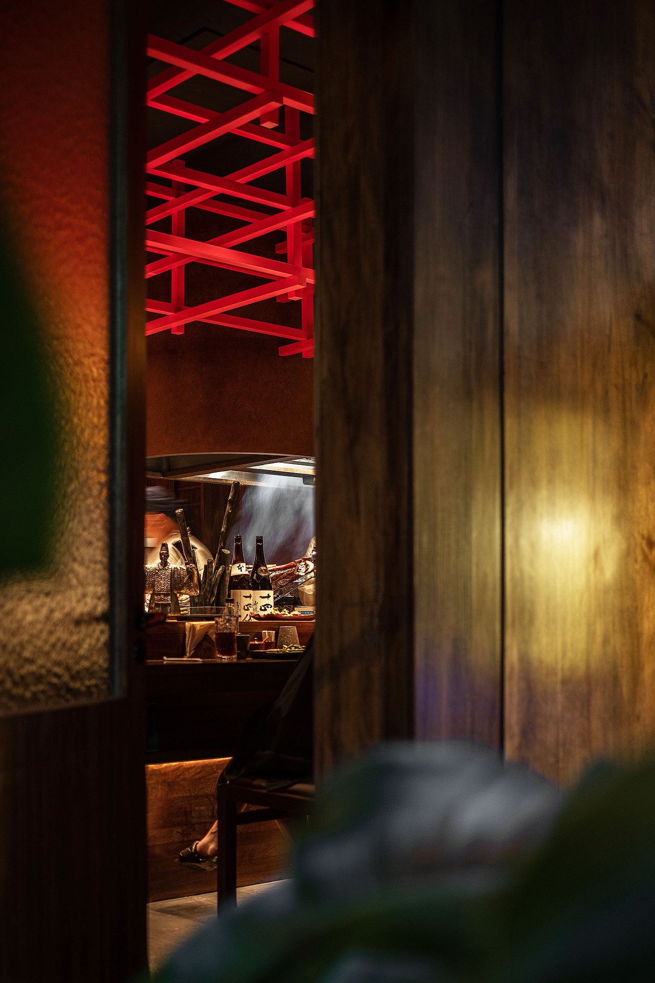 重回站酷｜首发 上海日料店（图ZMjY1NjgyNjk2） - 环境/建筑摄影 - 站酷设计师建筑空间摄影陈铭原创素材 - 站酷ZCOOL