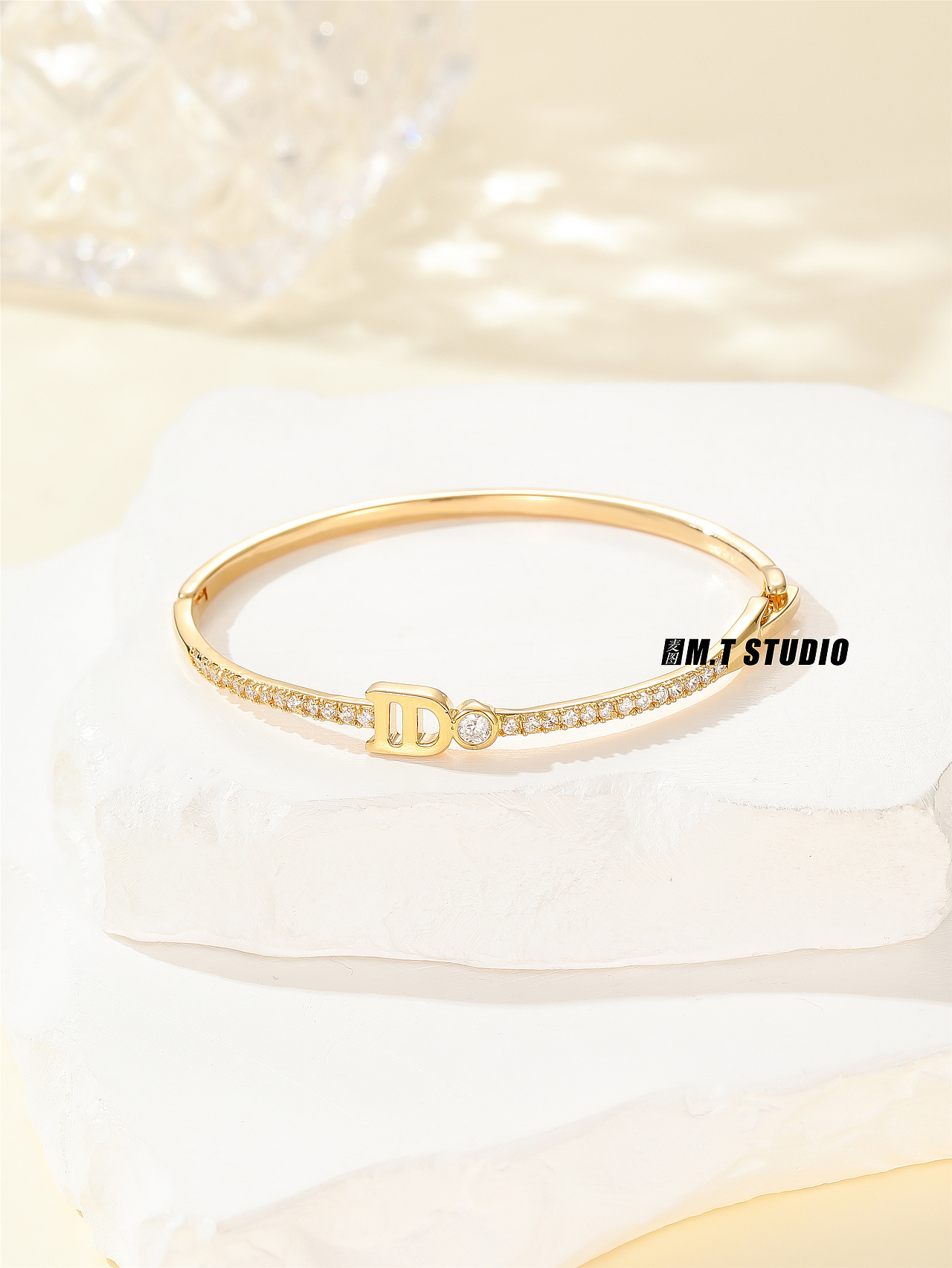 饰品首饰拍摄 珠宝饰品静物拍照 小众暖系风格平铺拍摄