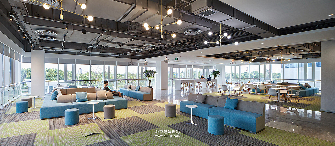 独尊建筑摄影 : 越行,越趣 | 苏州前途汽车办公楼