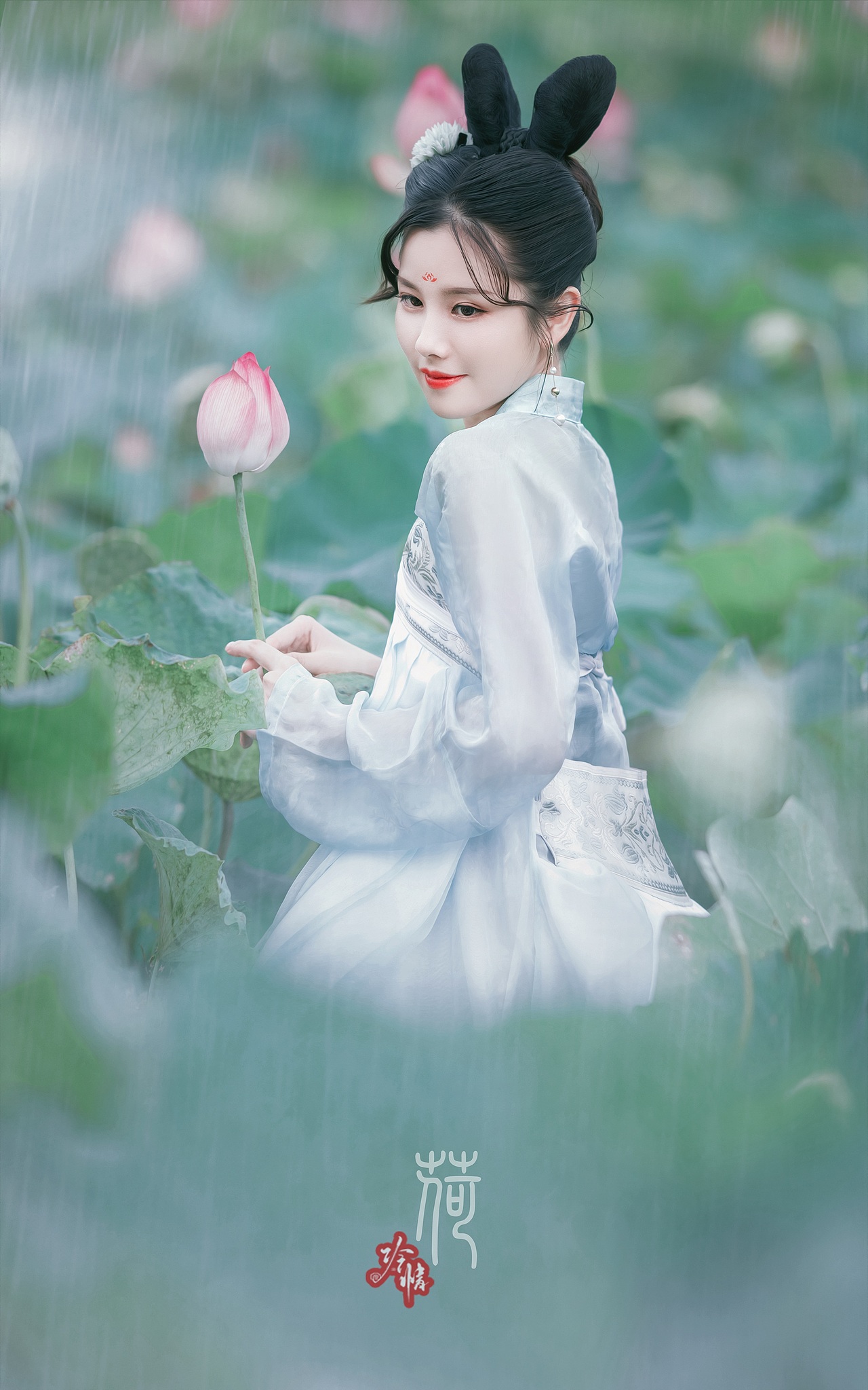 荷花古装人像汉服