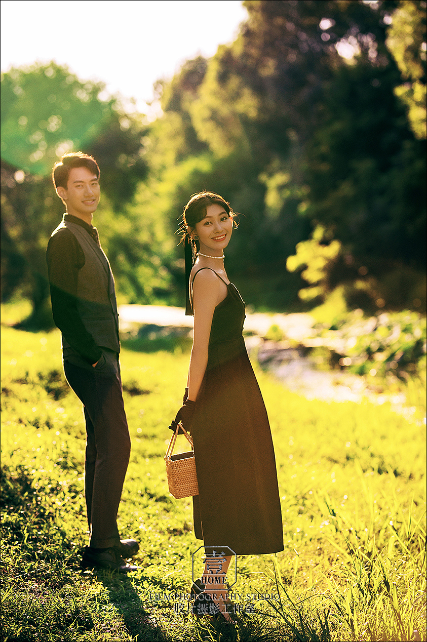 我的法式轻复古婚纱照，在朋友圈赞爆了。