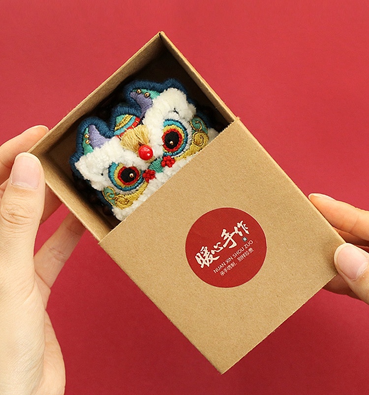 醒狮--刺绣狮子diy（图ZMTkxMTg0NzMy） - 生活用品 - 站酷设计师许小星呀原创素材 - 站酷ZCOOL