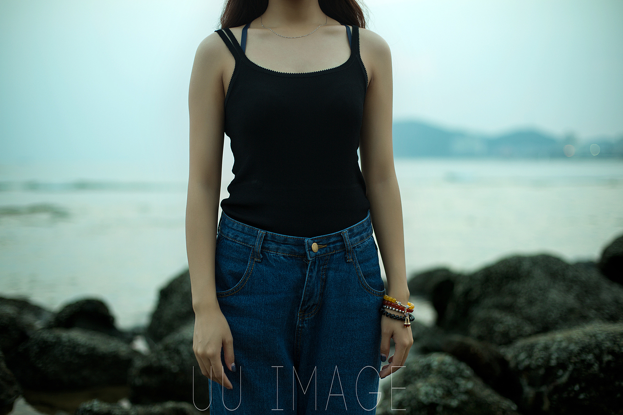 第一次看海（图ZNjAyODkwMjg=） - 人像摄影 - 站酷设计师UU摄影后期原创素材 - 站酷ZCOOL