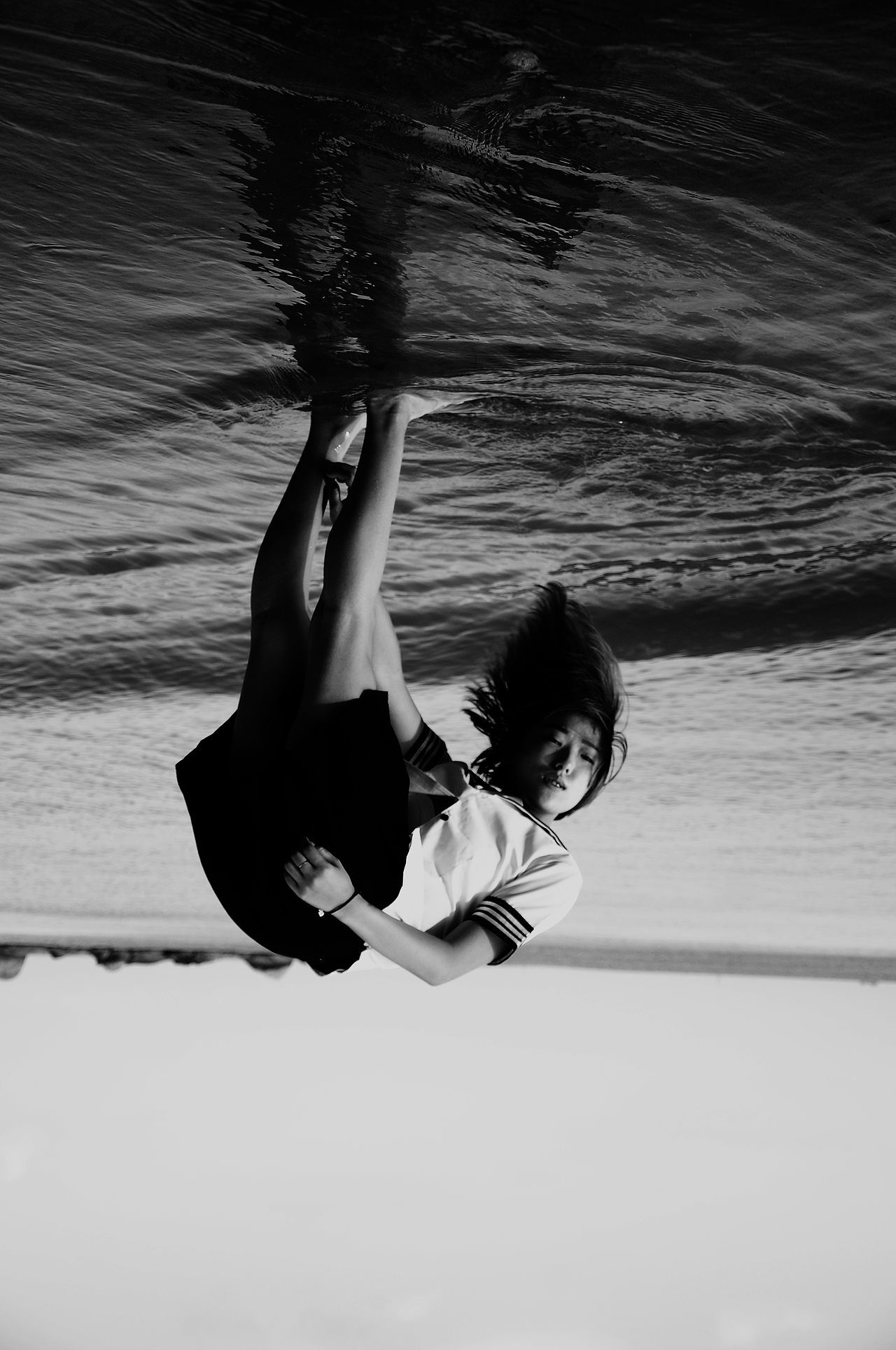 【海的这边，海的那边】（图ZNTA3NDMxNjg=） - 人像摄影 - 站酷设计师Tony恶魔的艺术馆原创素材 - 站酷ZCOOL