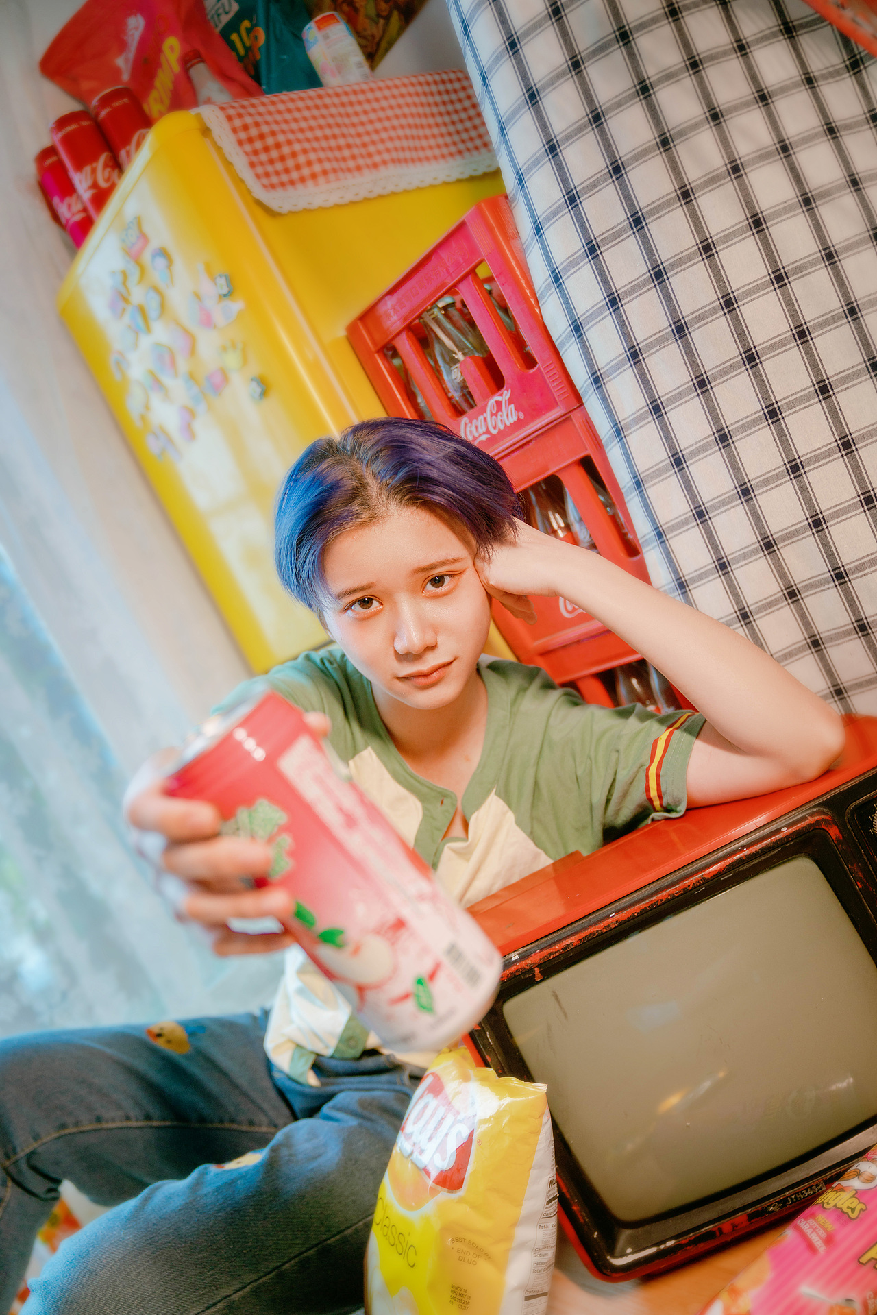 要喝肥宅快乐水吗（图ZMTQwNTYxMDUy） - 人像摄影 - 站酷设计师祁豫原创素材 - 站酷ZCOOL