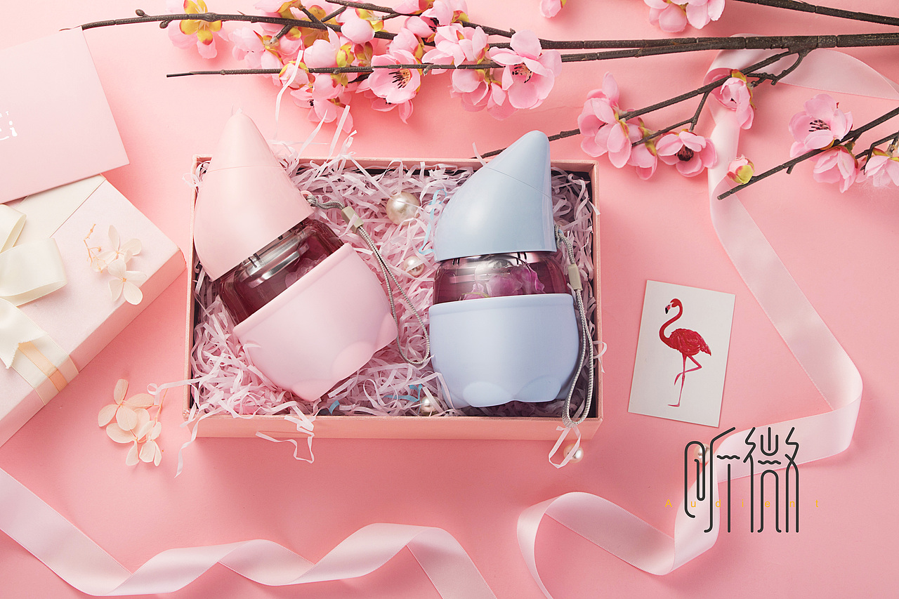 女性玻璃牛角杯