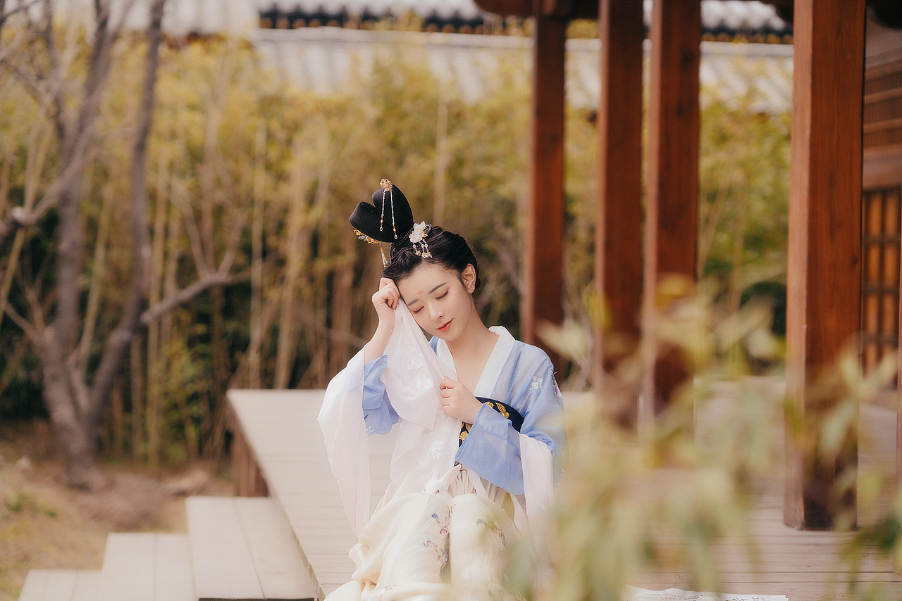 玉兔（图ZMTIyNDgyMzc2） - 人像摄影 - 站酷设计师良嘉原创素材 - 站酷ZCOOL