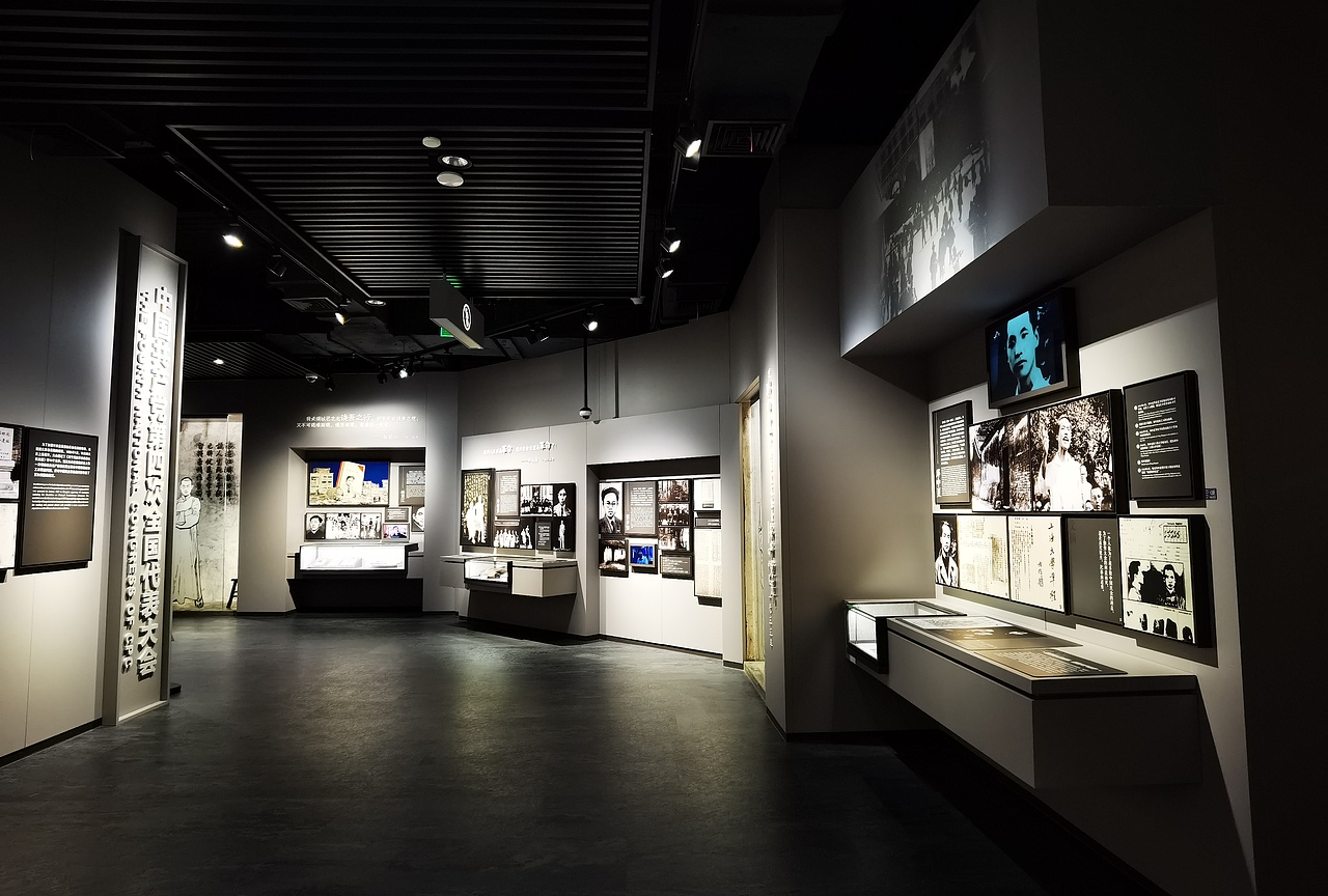 龙华烈士纪念馆（图ZMjQzMDY4MzI4） - 展陈设计 - 站酷设计师海峰的风原创素材 - 站酷ZCOOL