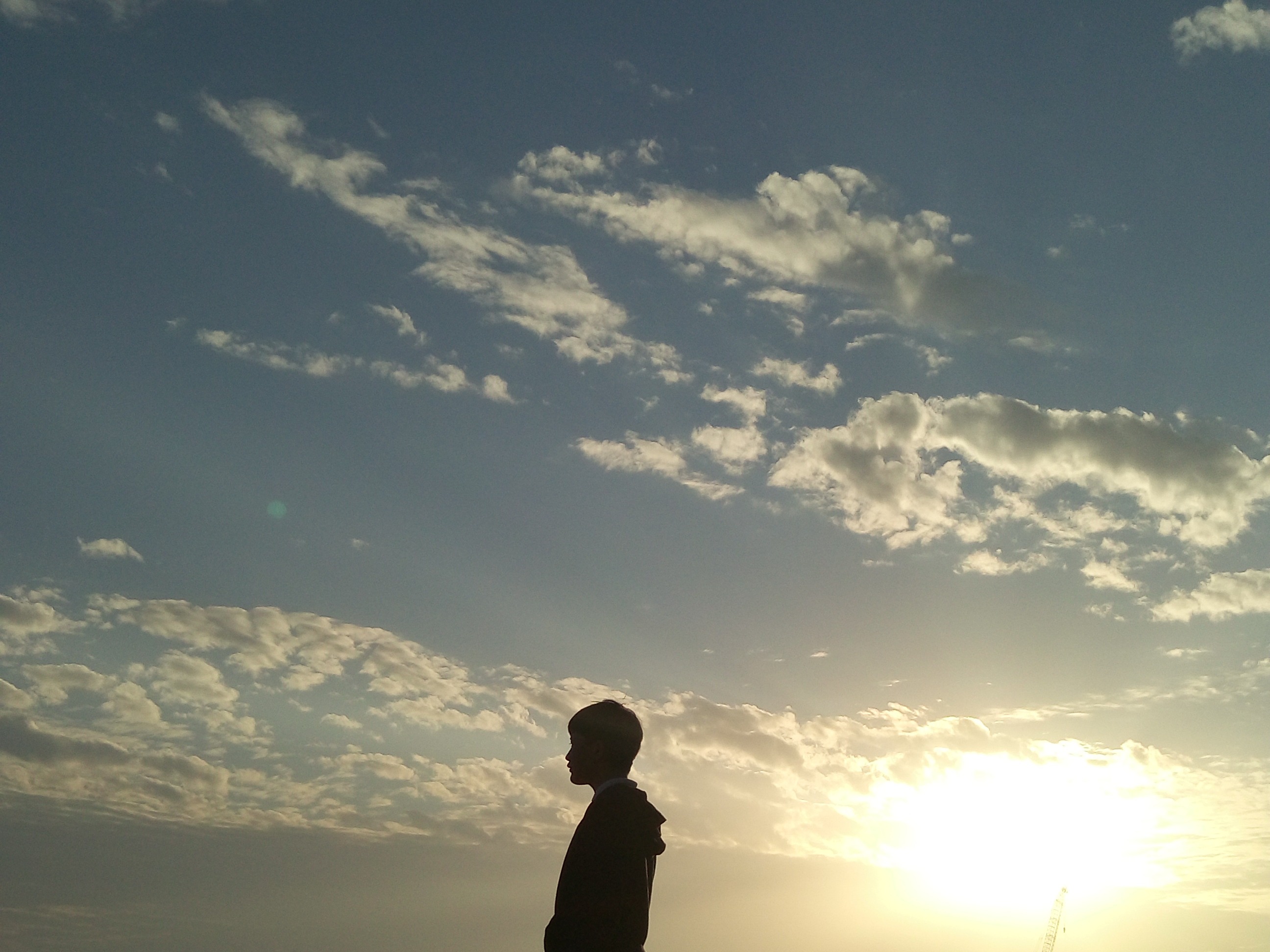 逆光_遥望的天空站酷ZCOOL