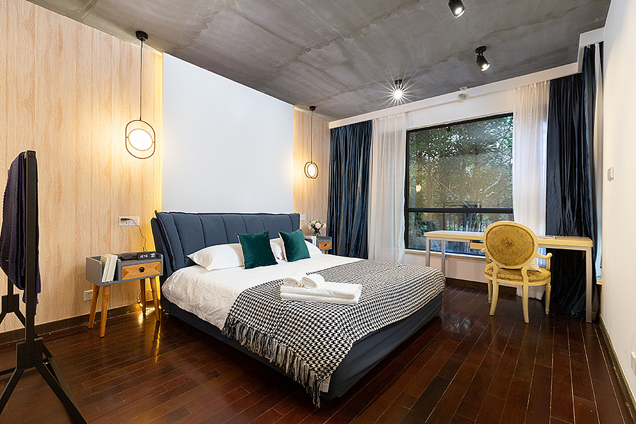 上海大五房民宿