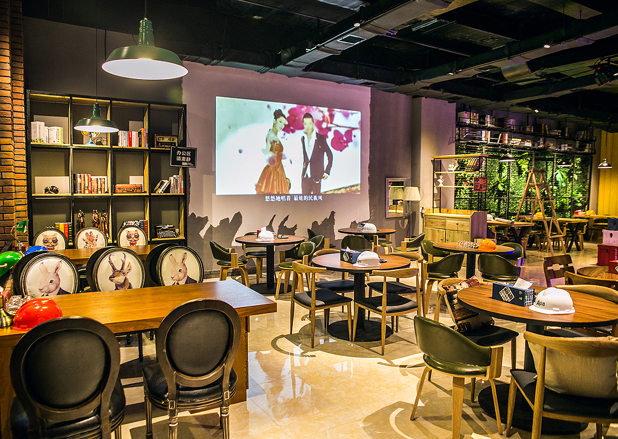 呲吧【箱货饭吧】