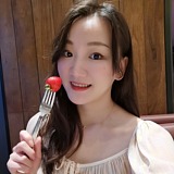 雪梨品牌设计的头像