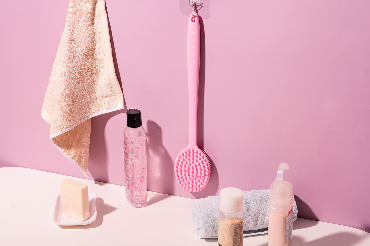 .微懒硅胶洗澡刷