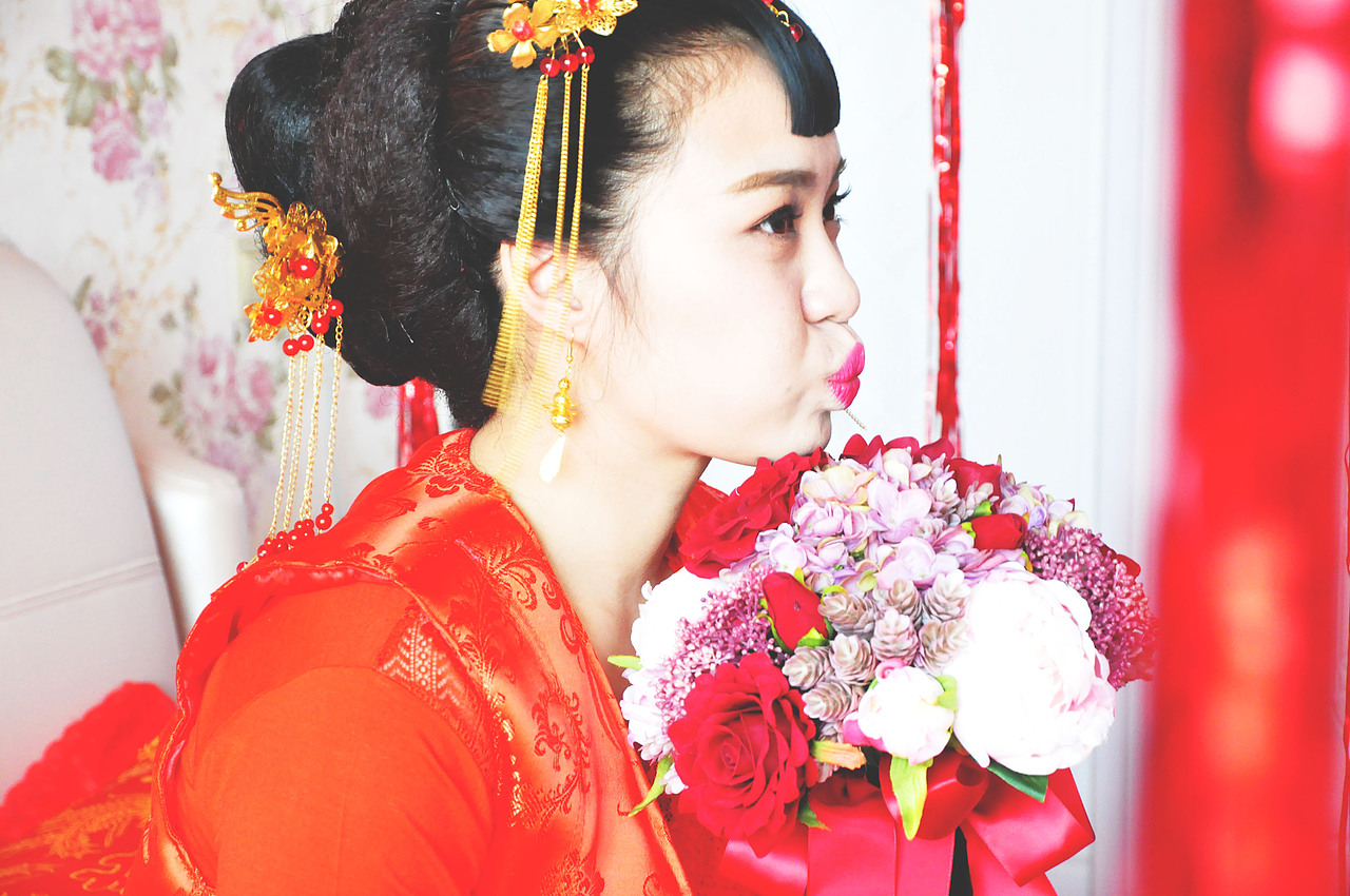 好日子 你已为人妻子