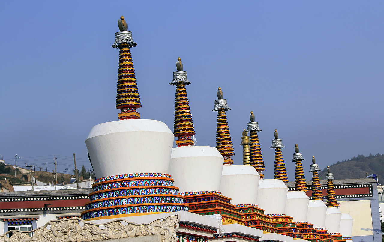 行走天際的路（圖ZMzMzMzMwMTI=） - 風(fēng)光攝影 - 站酷設(shè)計師東區(qū)一匹狼原創(chuàng)素材 - 站酷ZCOOL