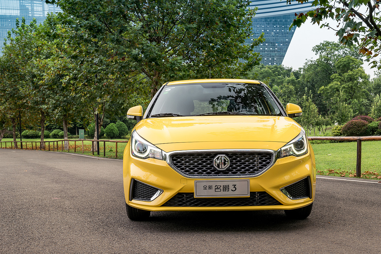 名爵3