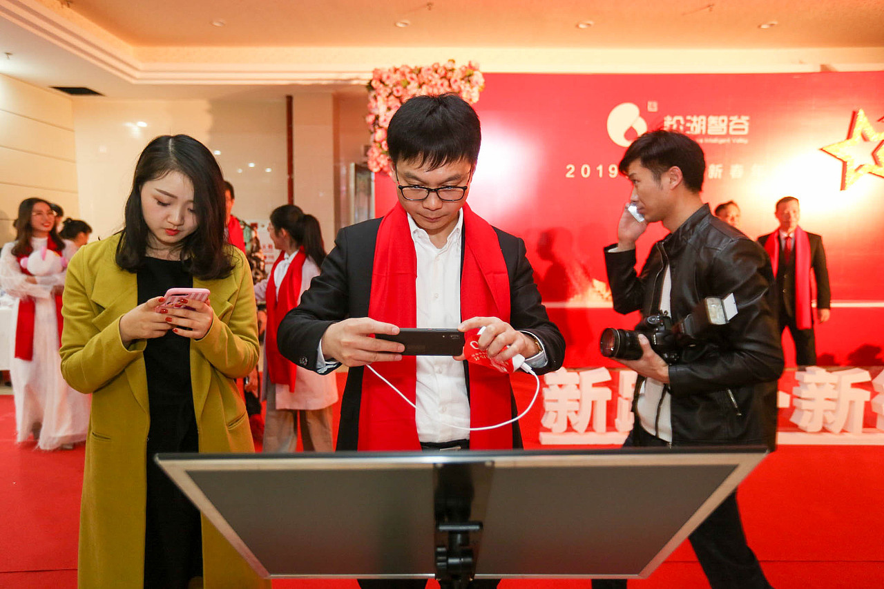 松湖智谷 | 新跨越 · 新征程（图ZMTQzMDk5MTQ4） - 其他摄影 - 站酷设计师k先生设计原创素材 - 站酷ZCOOL