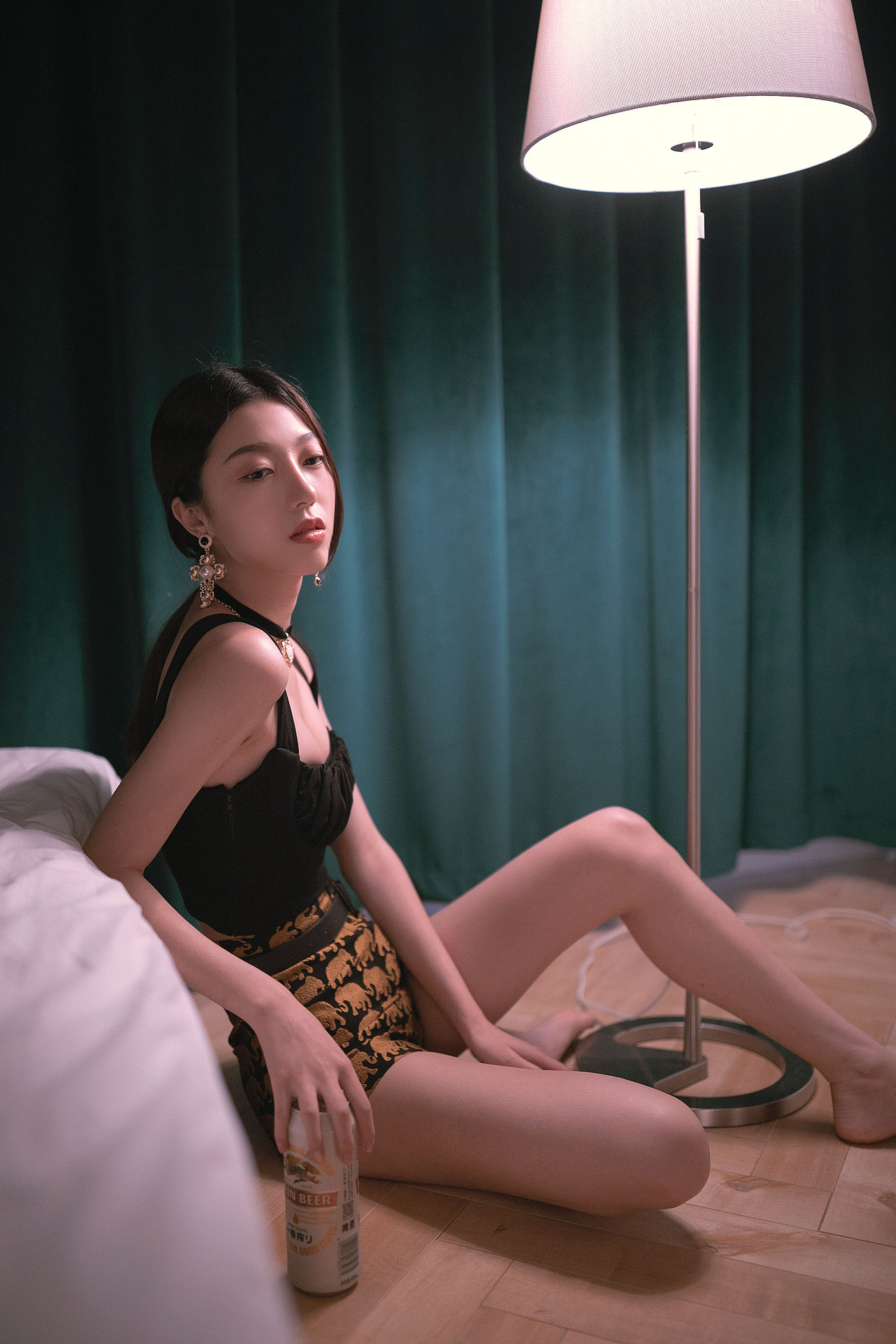 寂の夜（图ZMTE2MDE2MTA4） - 人像摄影 - 站酷设计师李子木LZM原创素材 - 站酷ZCOOL
