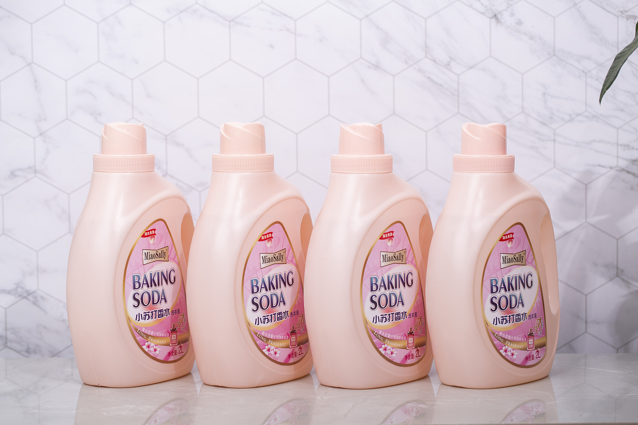 小苏打香水洗衣液