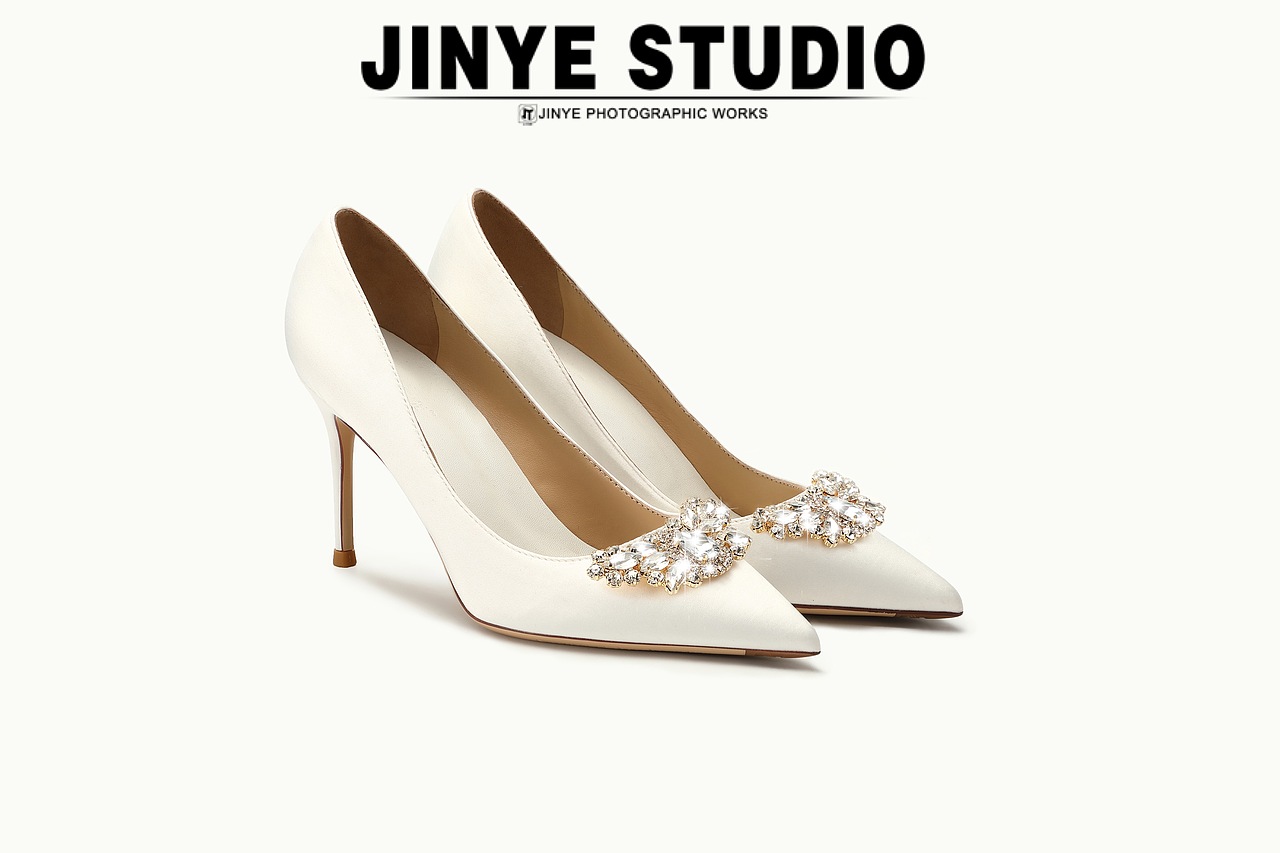 产品拍摄|白色细跟高跟鞋拍摄