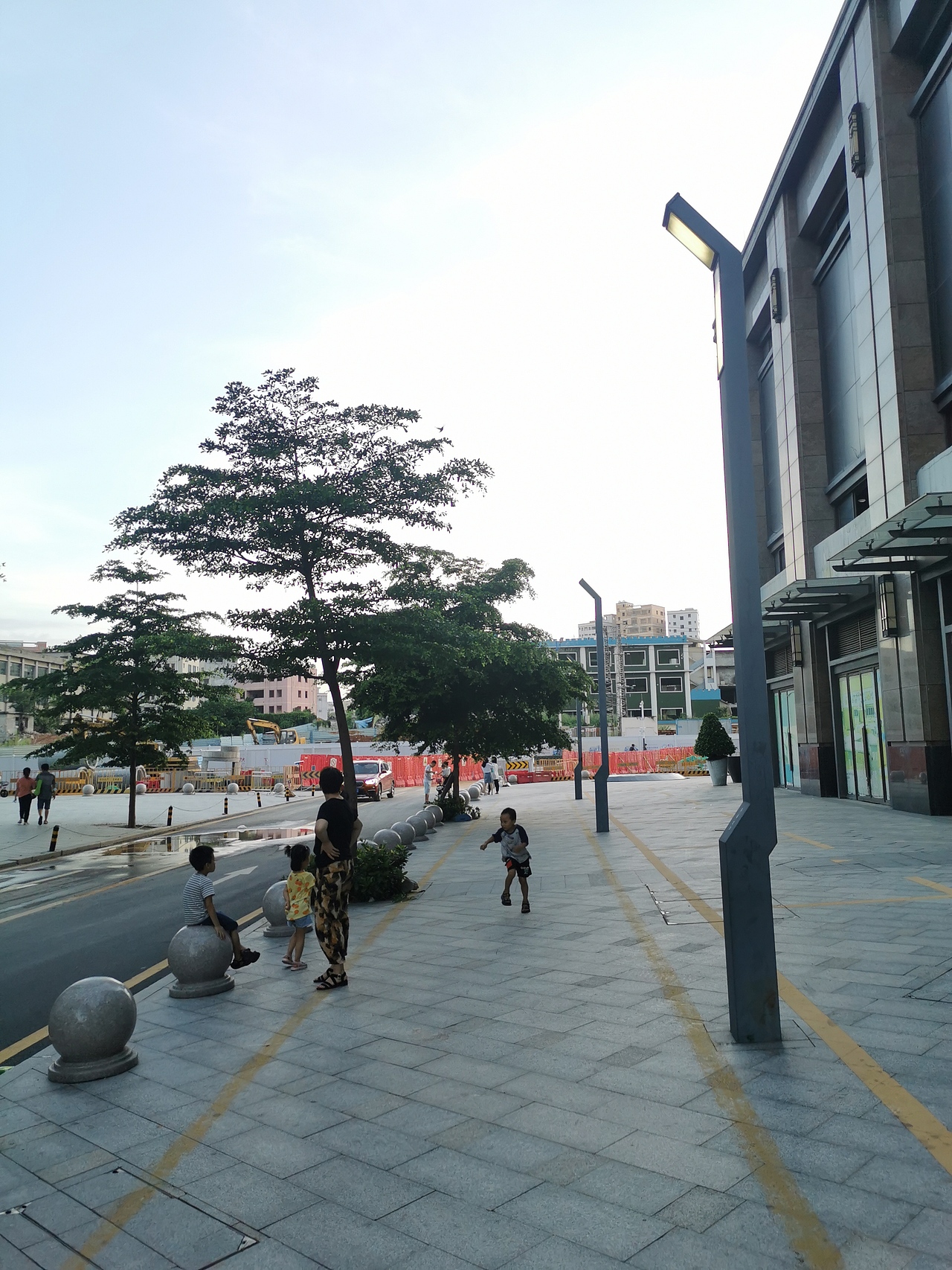 手机扫街，不知道怎么拍就慢慢来吧