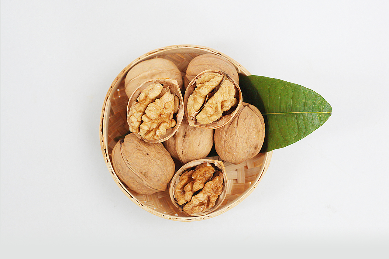 纸皮核桃拍摄|摄影|产品摄影|梅花鹿视觉 - 原创作品 - 站酷 (zcool)