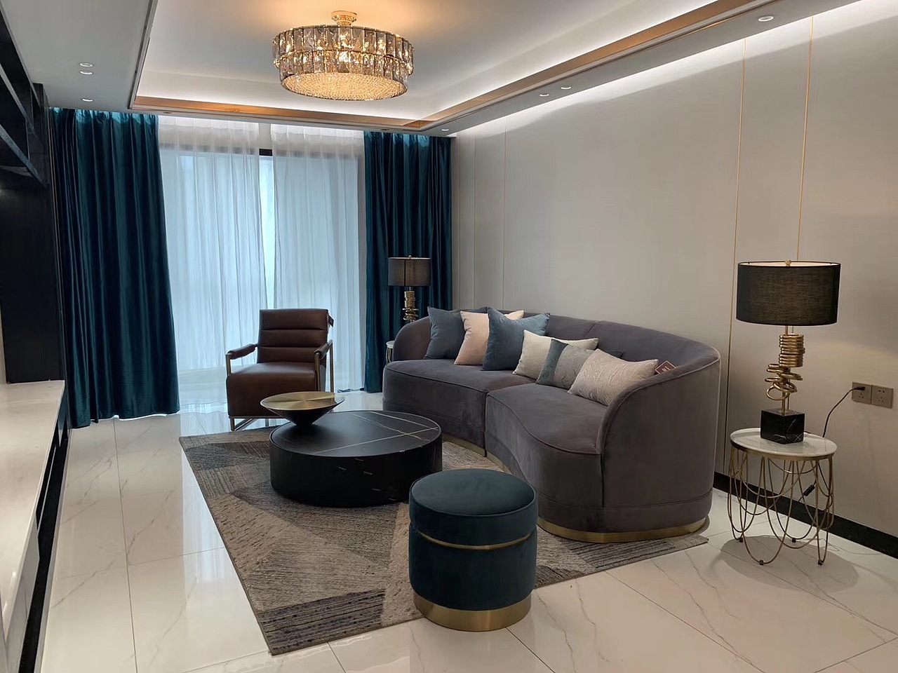 郑州130平全屋定制现代轻奢装修，魅力十足的设计（图ZMTc3NzIxMzU2） - 家装设计 - 站酷设计师美巢装饰花园路店原创素材 - 站酷ZCOOL