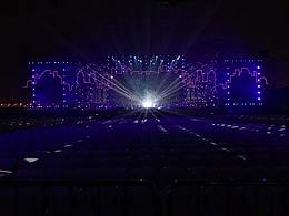 <b class='hightlight'>演唱会</b>