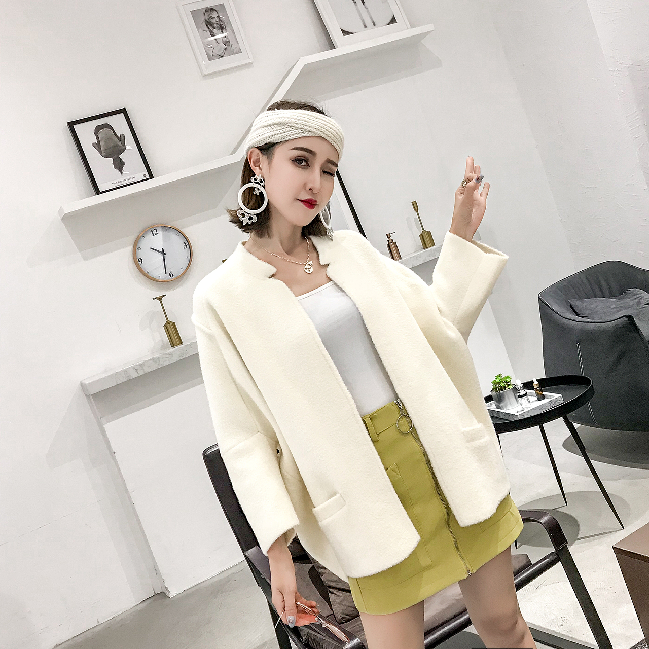 朋盛传媒-瑶瑶毛呢外套拍摄 淘宝拍摄