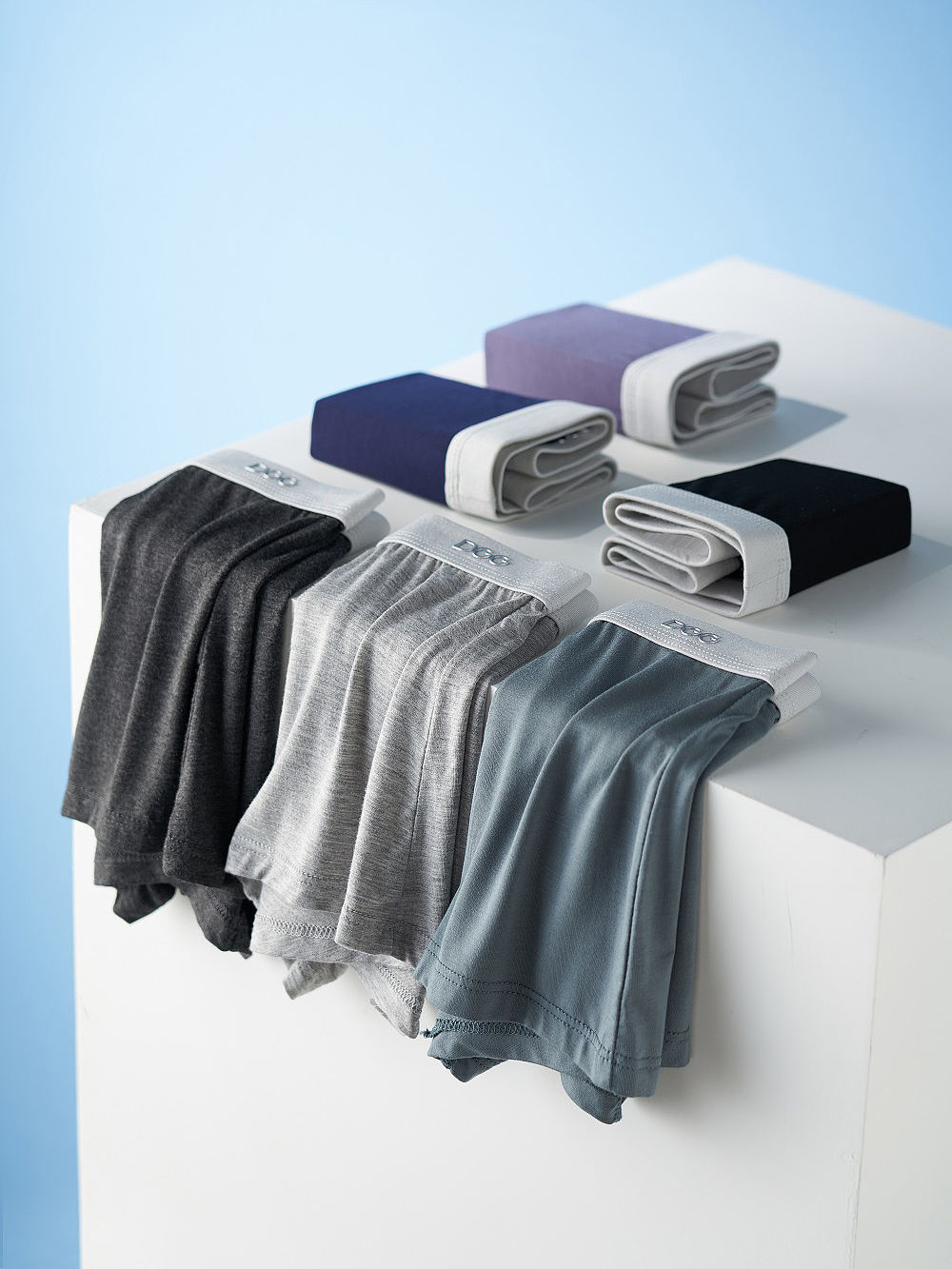 内裤创意拍摄（图ZMjYwODczMDI0） - 产品摄影 - 站酷设计师逆光摄影工作室原创素材 - 站酷ZCOOL