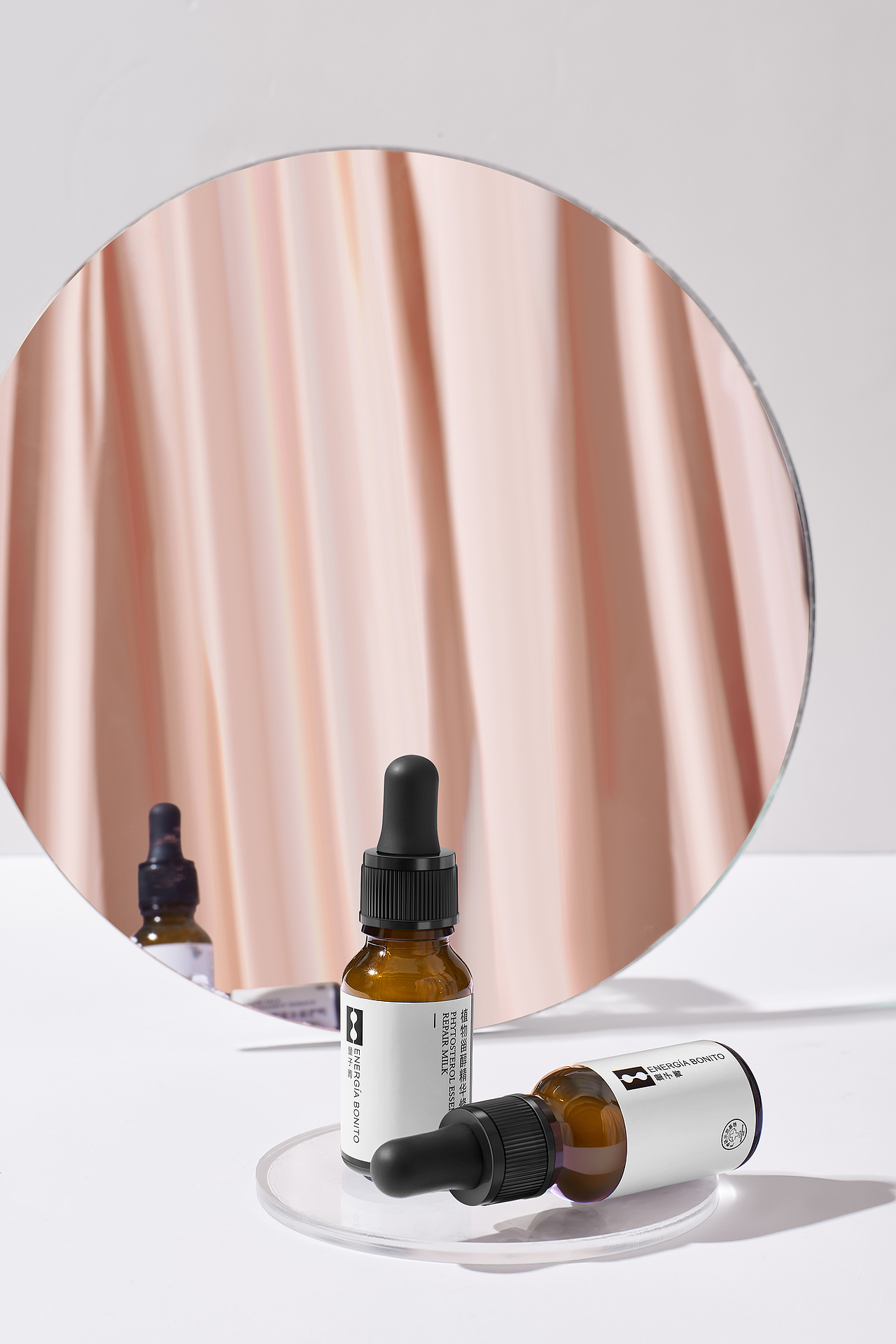 护肤品（图ZMTg5MzAxOTEy） - 产品摄影 - 站酷设计师fanny君原创素材 - 站酷ZCOOL